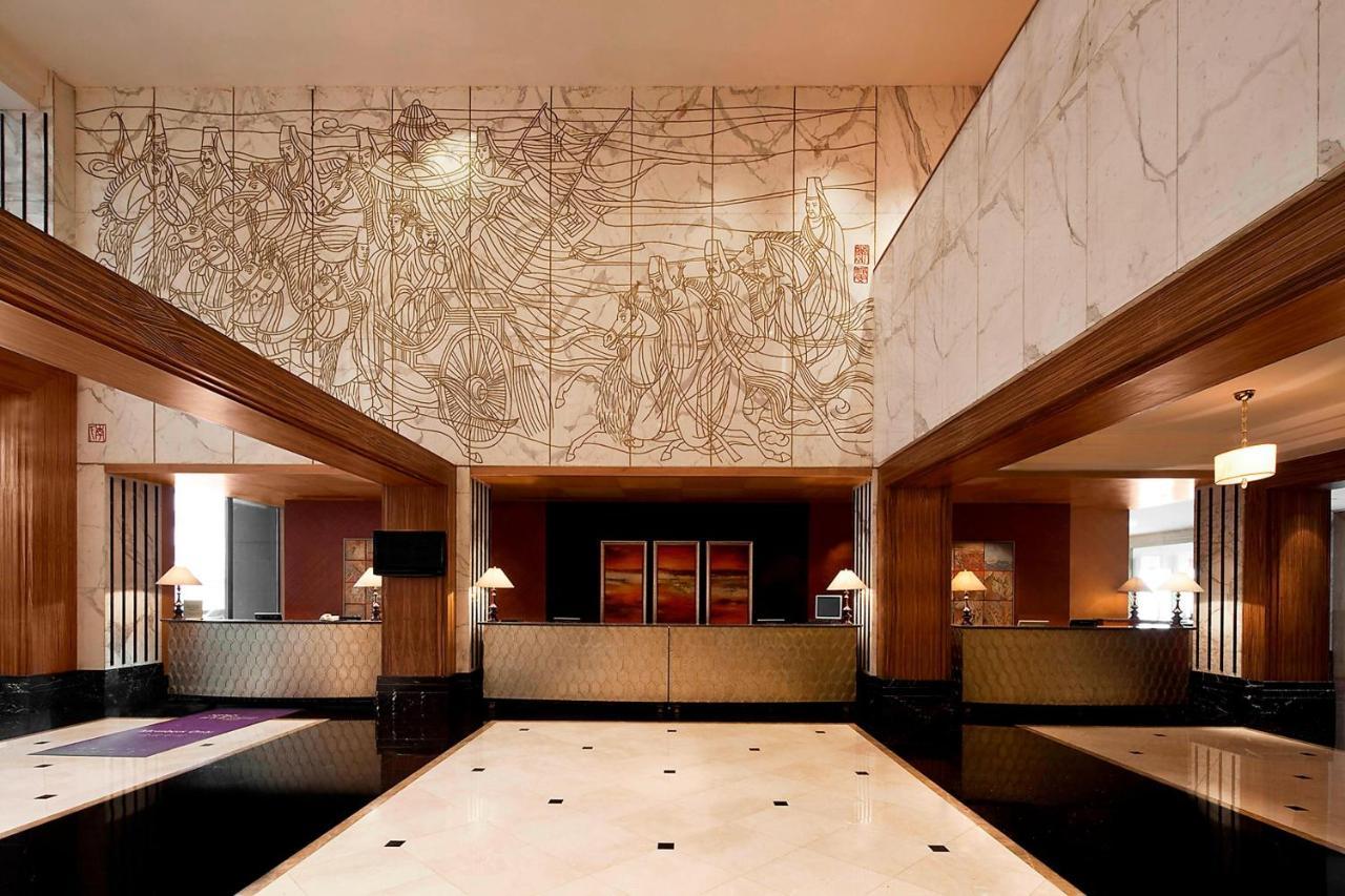 Sheraton Xi'An Hotel Exterior photo